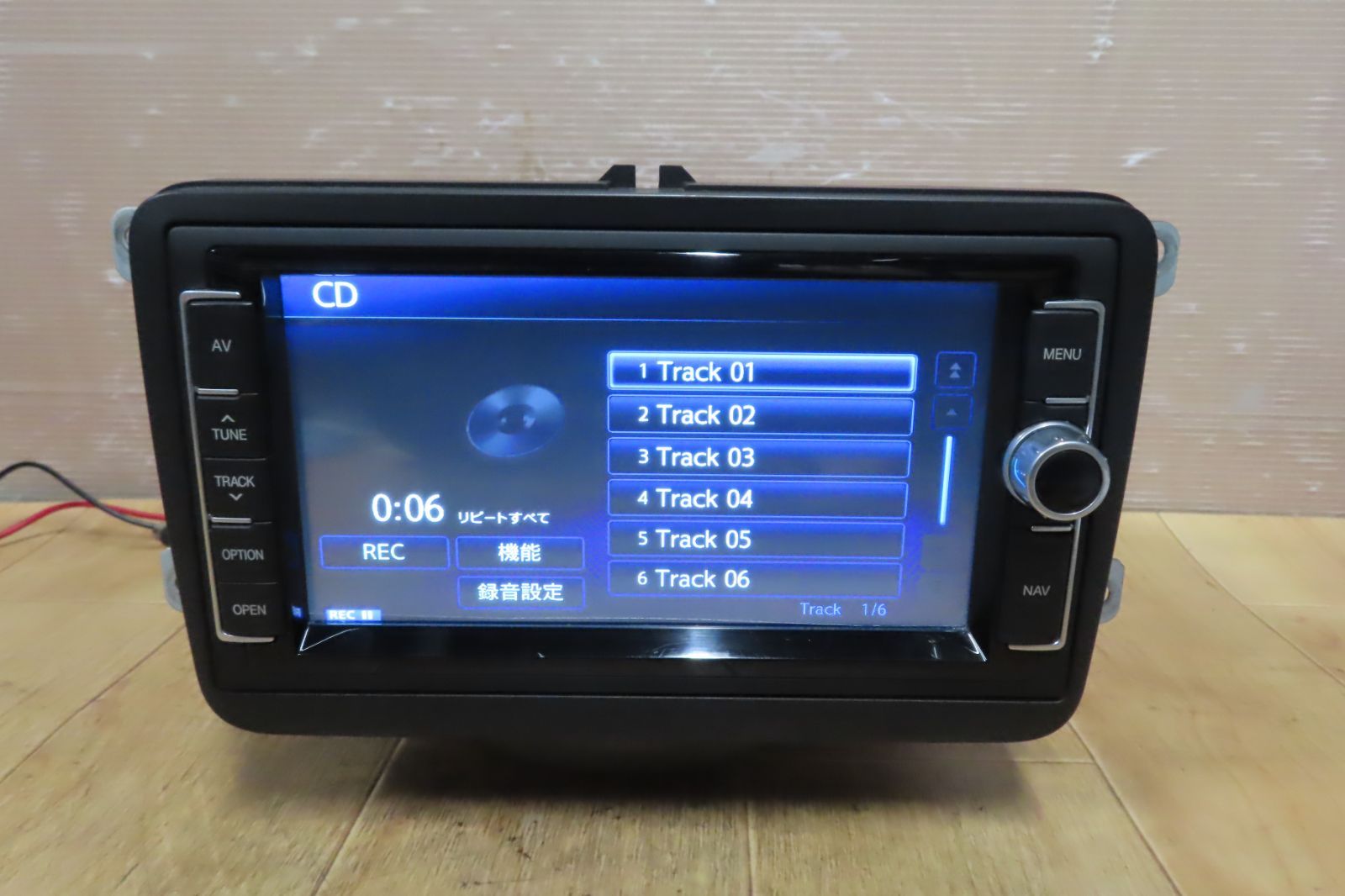 動作品保証付☆V10137/フォルクスワーゲン純正 クラリオン J0VDC2H01 
