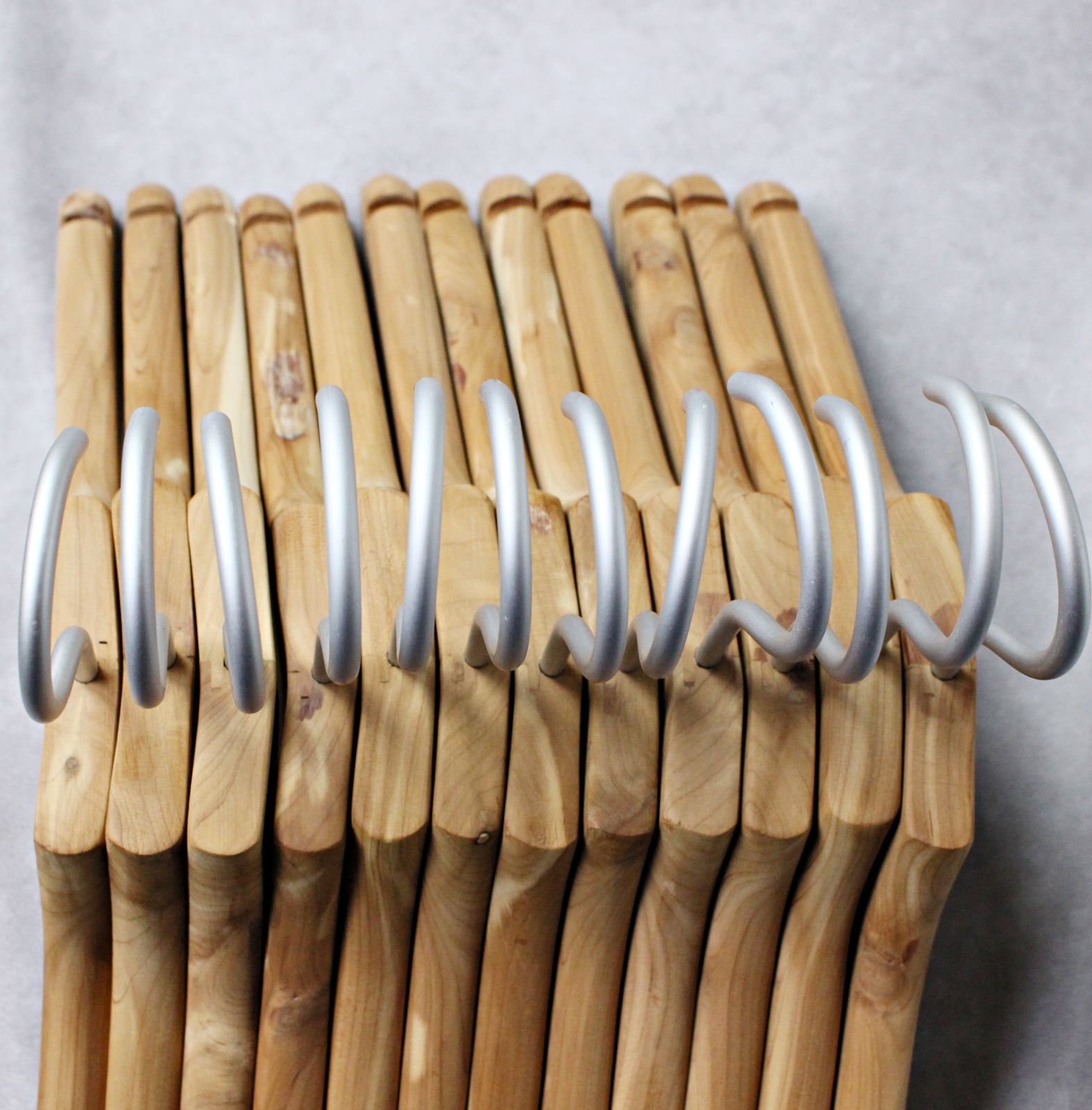 無印良品】廃版レッドシダー ハンガー 薄型42cm 12本セット MUJI