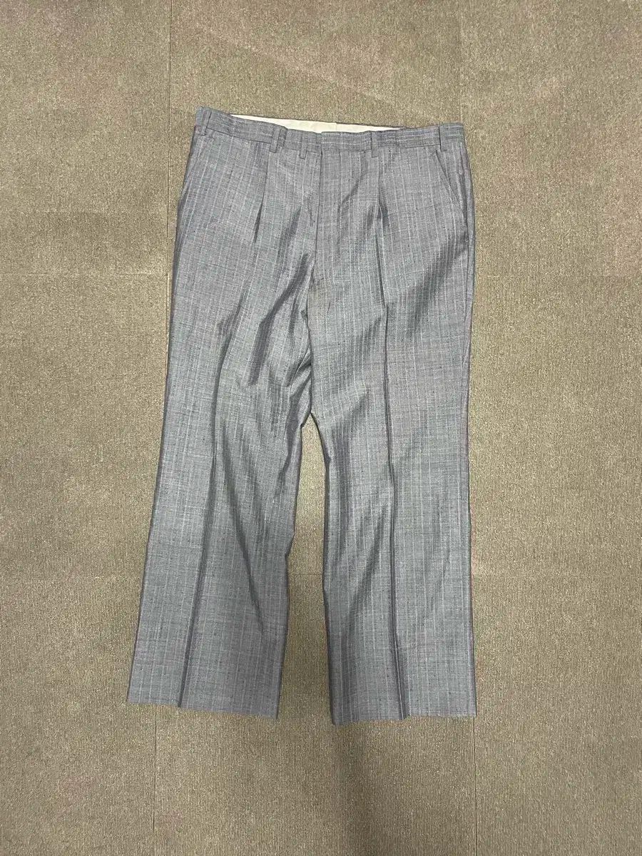 BURBERRY バーバリー グレー ウール スラックス J01464