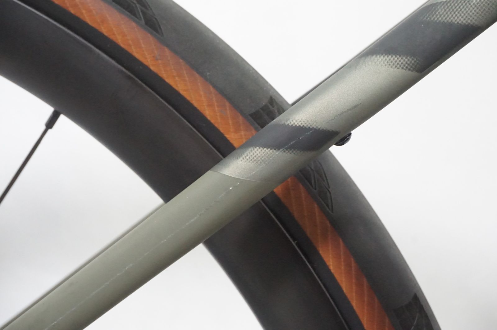 SPECIALIZED スペシャライズド DIVERGE COMP CARBON 2025 バイチャリAKIBA店 BRIGHTFACE_UK