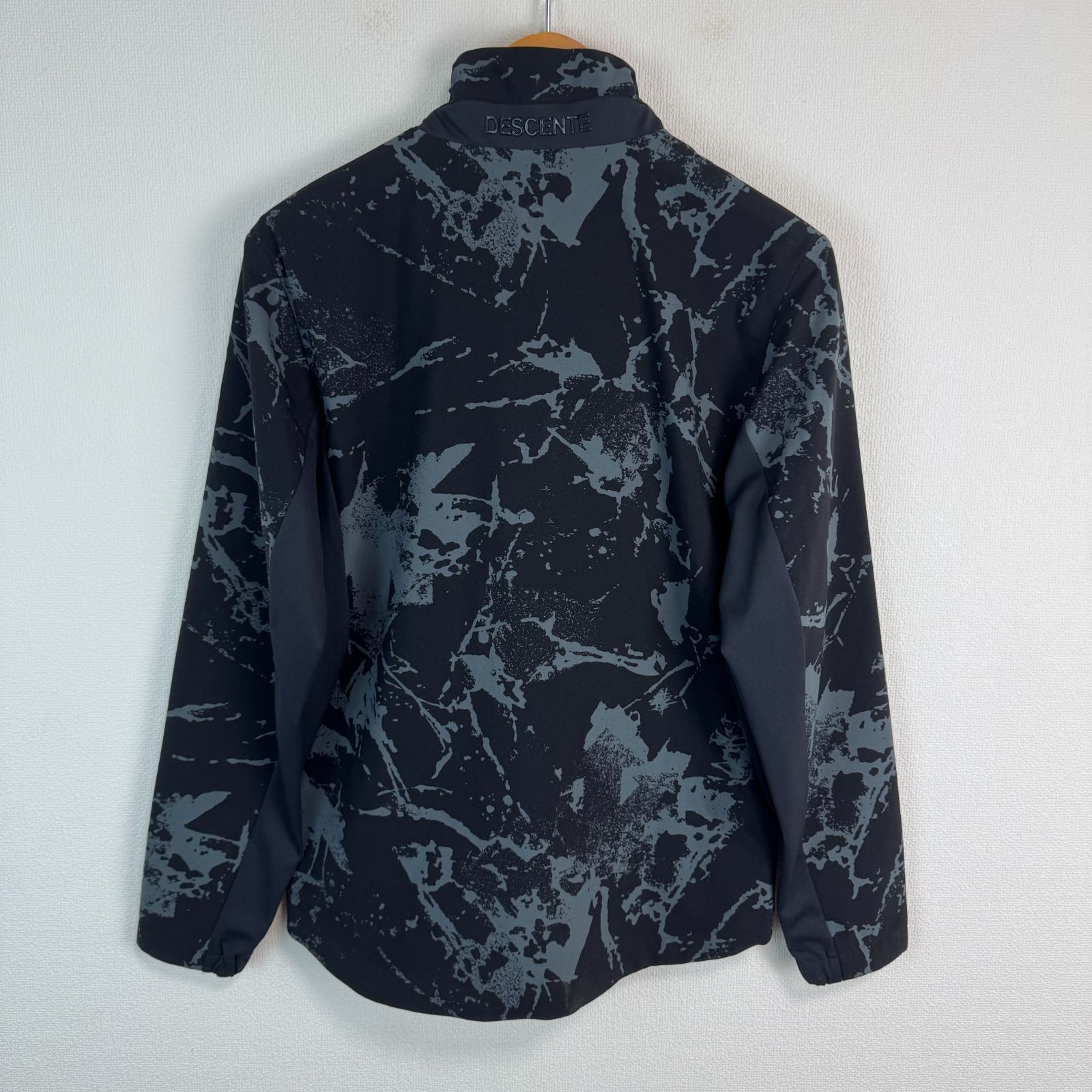 Descente Golf デサントゴルフ TSUKIグラフィック ジャケット