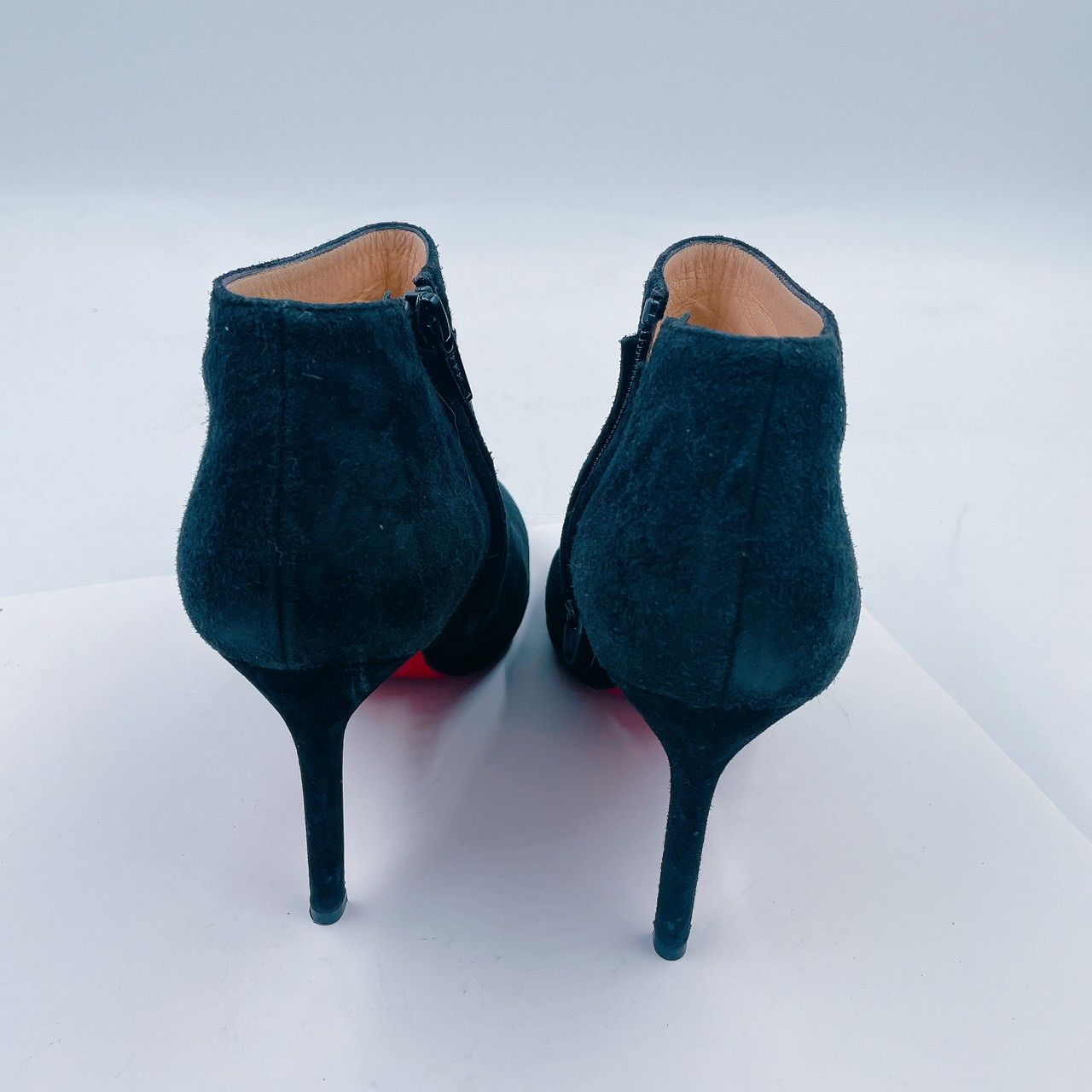 ピンヒール スウェード