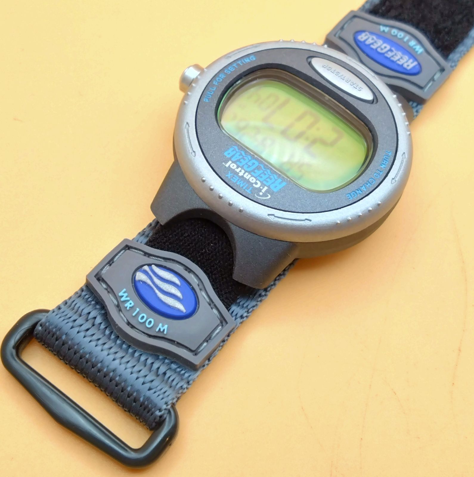 TIMEX SHOCK RESISTANT INDIGLO 腕時計 TIMEX タイメックス i-control REEF GEAR T51381布バンド