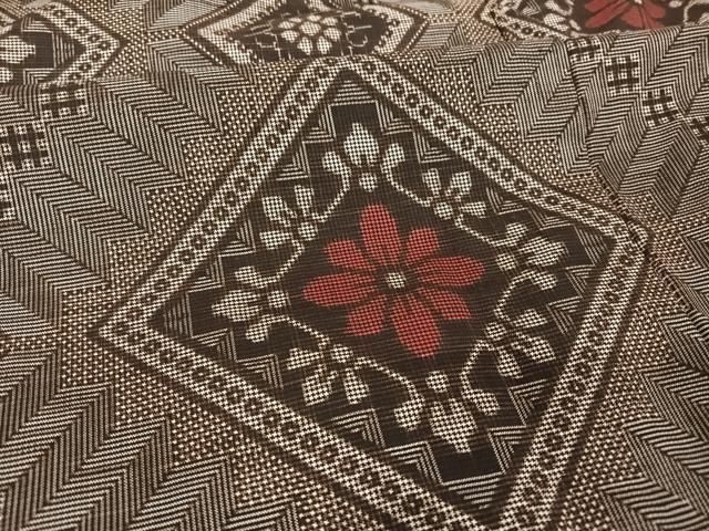 平和屋着物○本場大島紬 龍郷絣 反端付き 正絹 逸品 未使用 AAAU0369np  