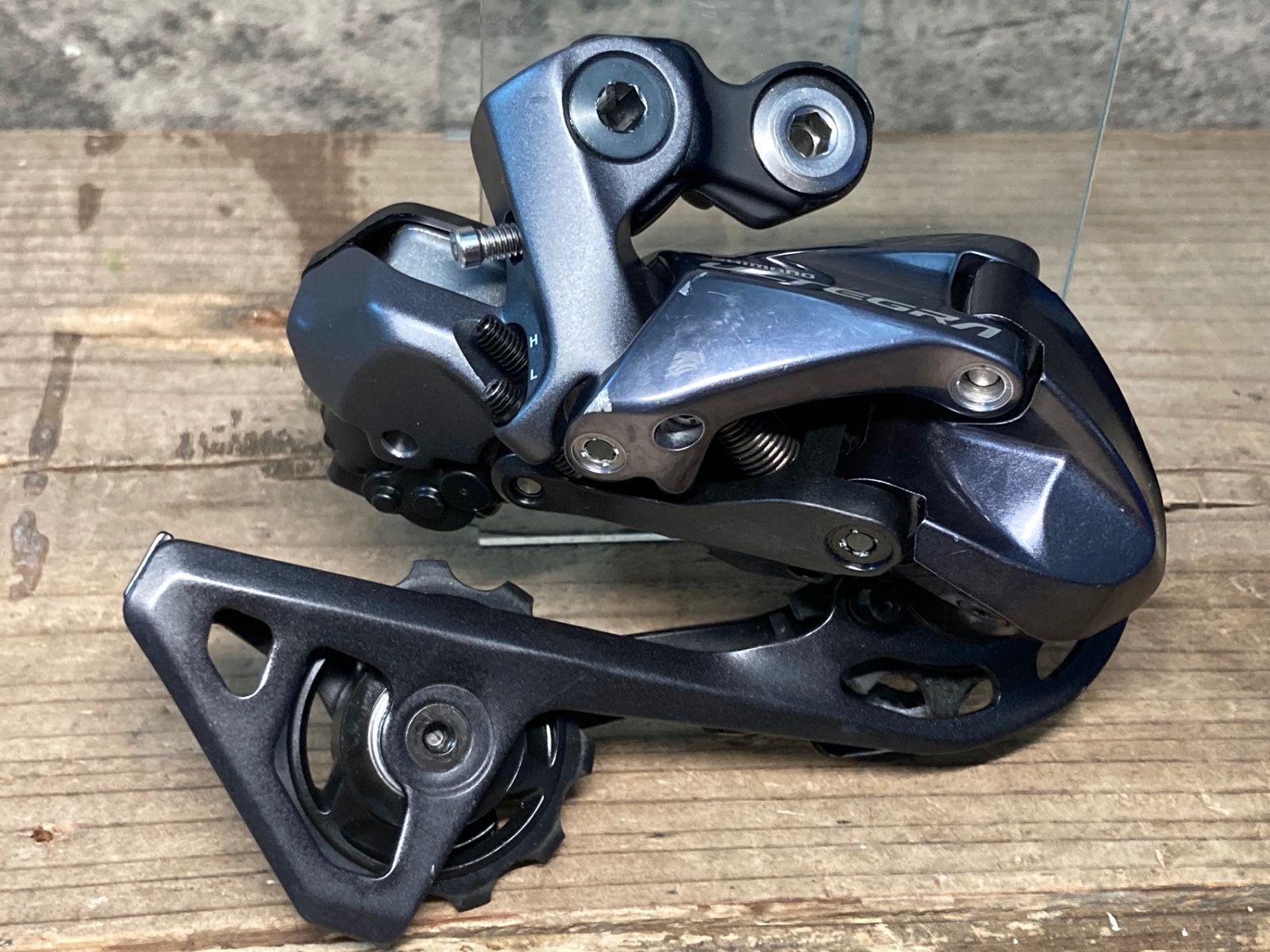 SHIMANO r8050リアディレイラー SS SHIMANO 「シマノ」 ULTEGRA RD-R8050 リアディレイラー SS