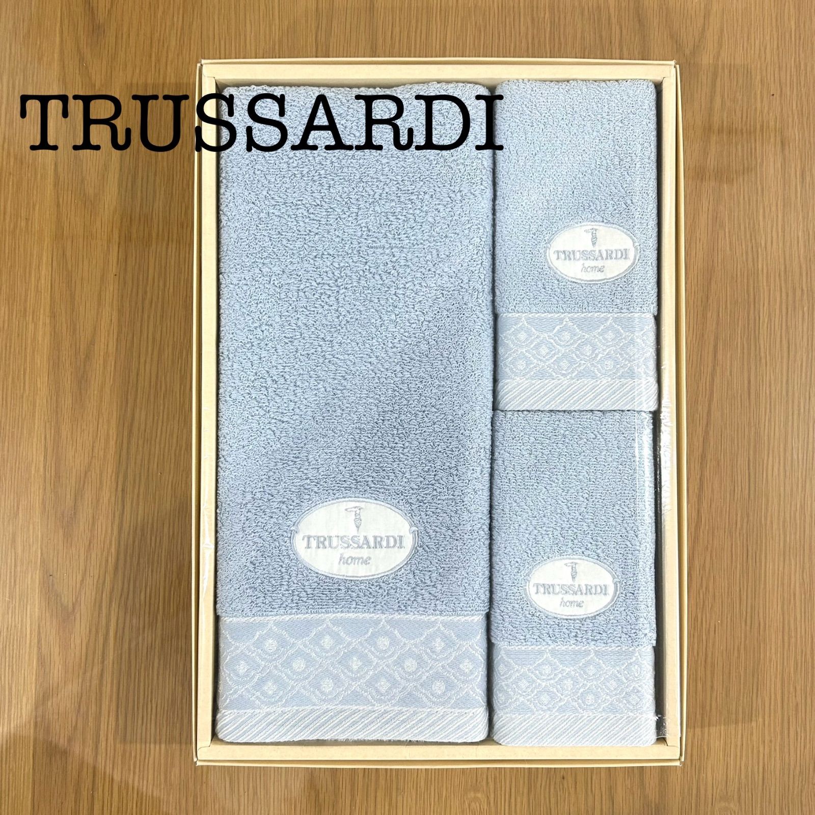 トラサルディ TRUSSARDI バスタオル フェイスタオル2枚 箱無し