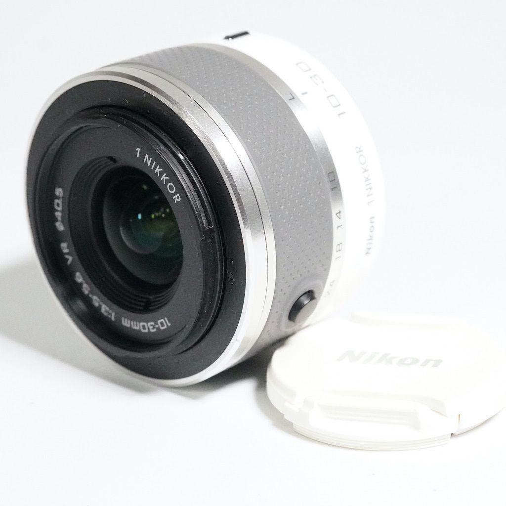 Nikon 1 NIKKOR 10-30mm 1:3.5-5.6 VR ホワイト 動作OK 1週間