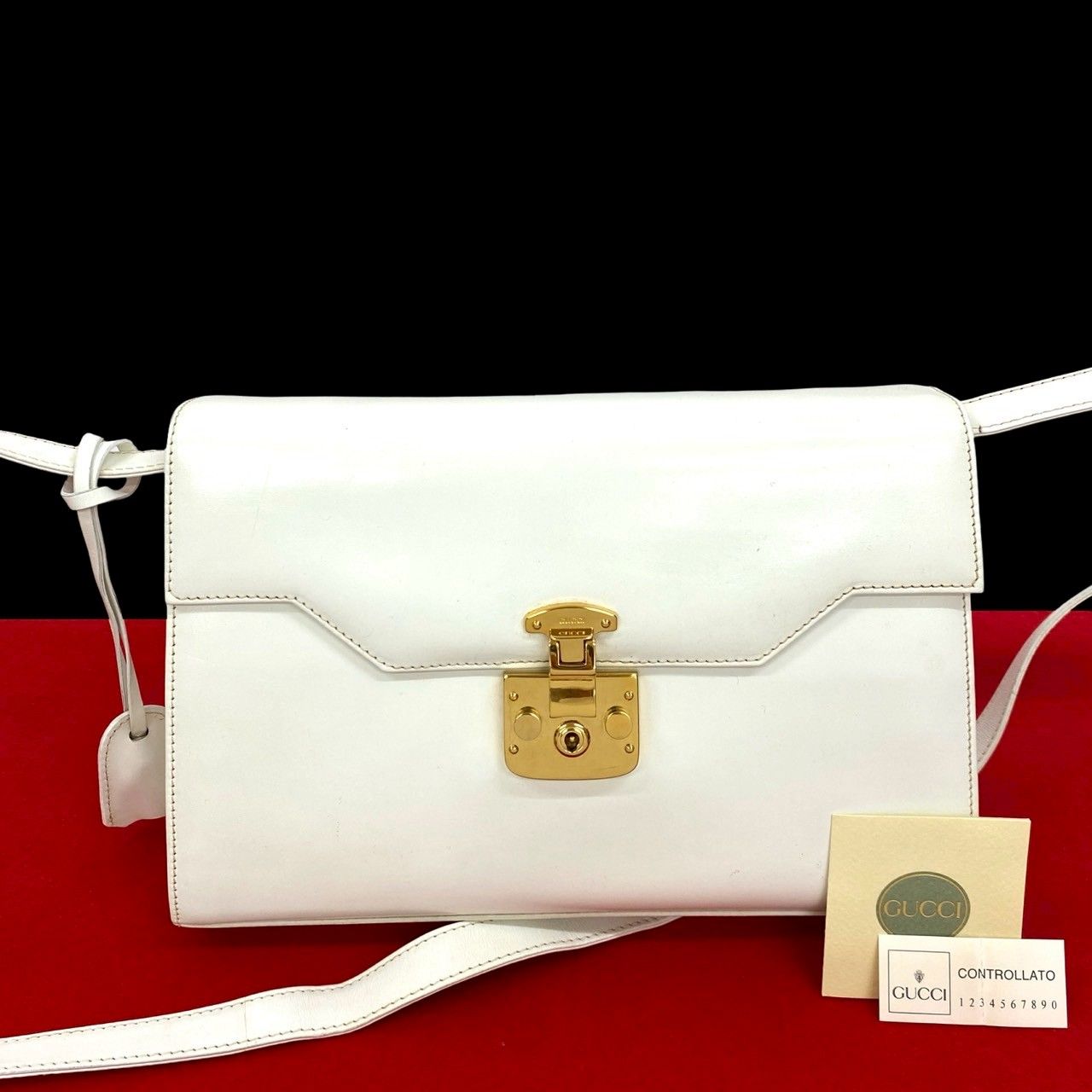 極 美品 オールドグッチ グッチプラス レザー ショルダーバッグ ポシェット GUCCI 極 美品 袋付き グッチ オールドグッチ ヴィンテージ GG