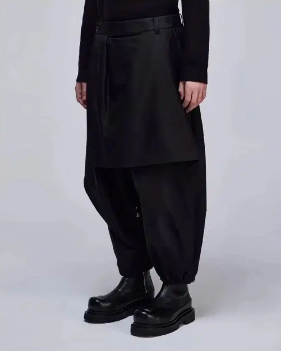 ラブ ジョガーパンツ