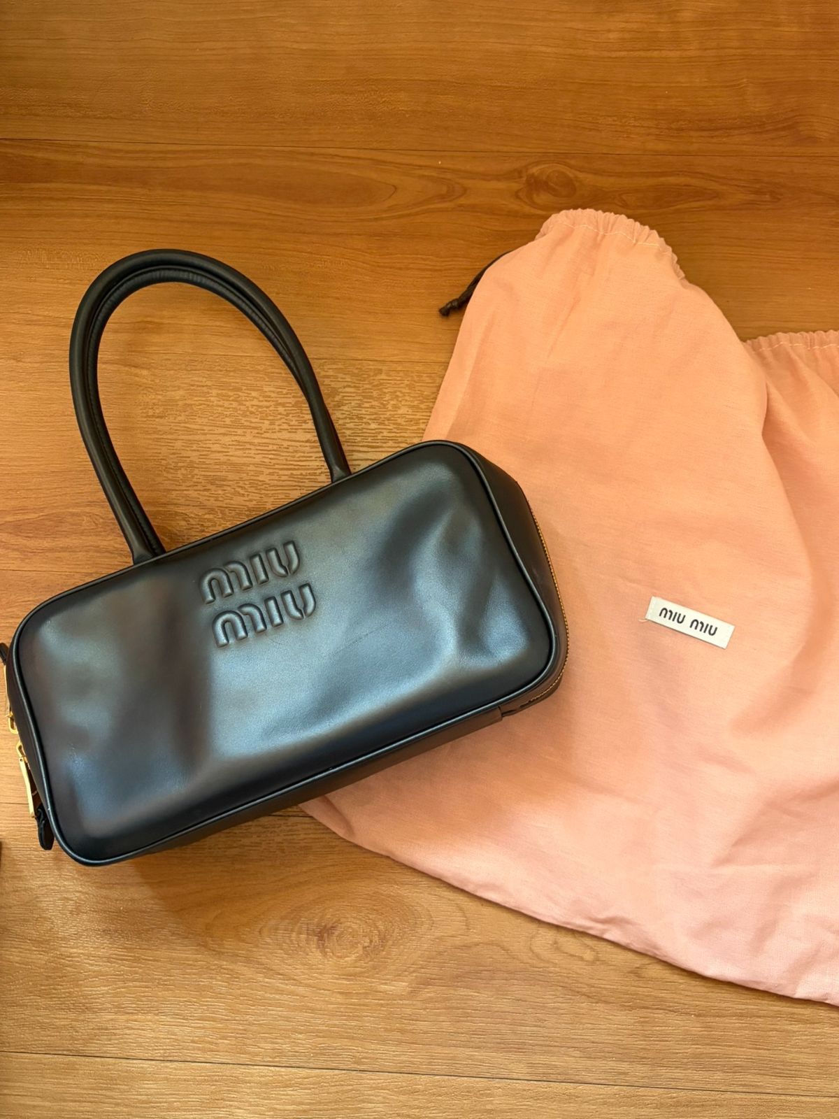 ハンドバッグ ブラック