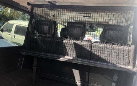 メルセデスベンツGクラス用ラゲッジネット1個 セーフティーネット 荷崩れ防止 おすすめ ブラック