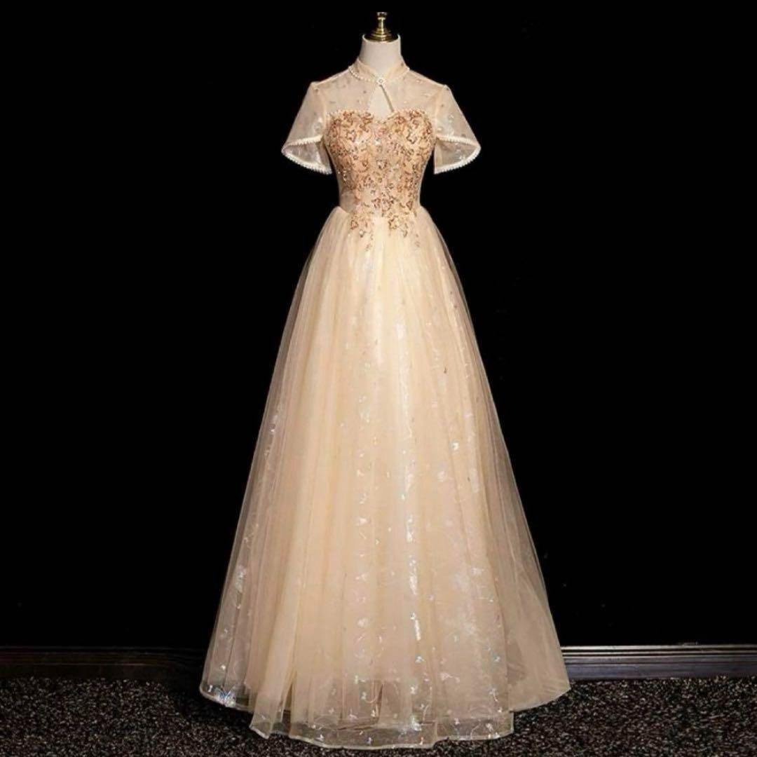 パールにオーロラの蝶がゴージャスな半袖 イブニングドレス - メルカリ