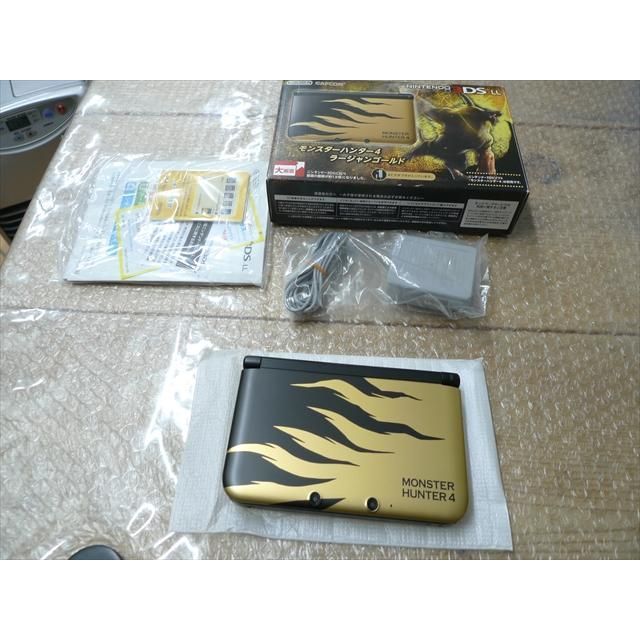 保証ありニンテンドー Nintendo ニンテンドー3DS LL 本体 モンスターハンター4 ラージャンゴールド管理0327
