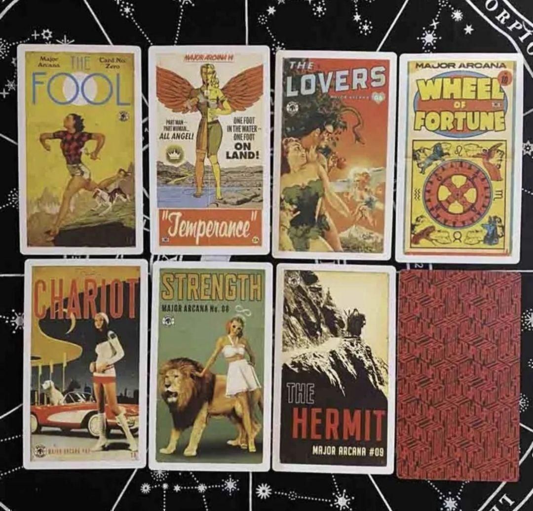 新品未使用】THE PULP TAROT ピンナップガール パルプタロット 新品未使用】THE PULP TAROT ピンナップガール パルプタロット