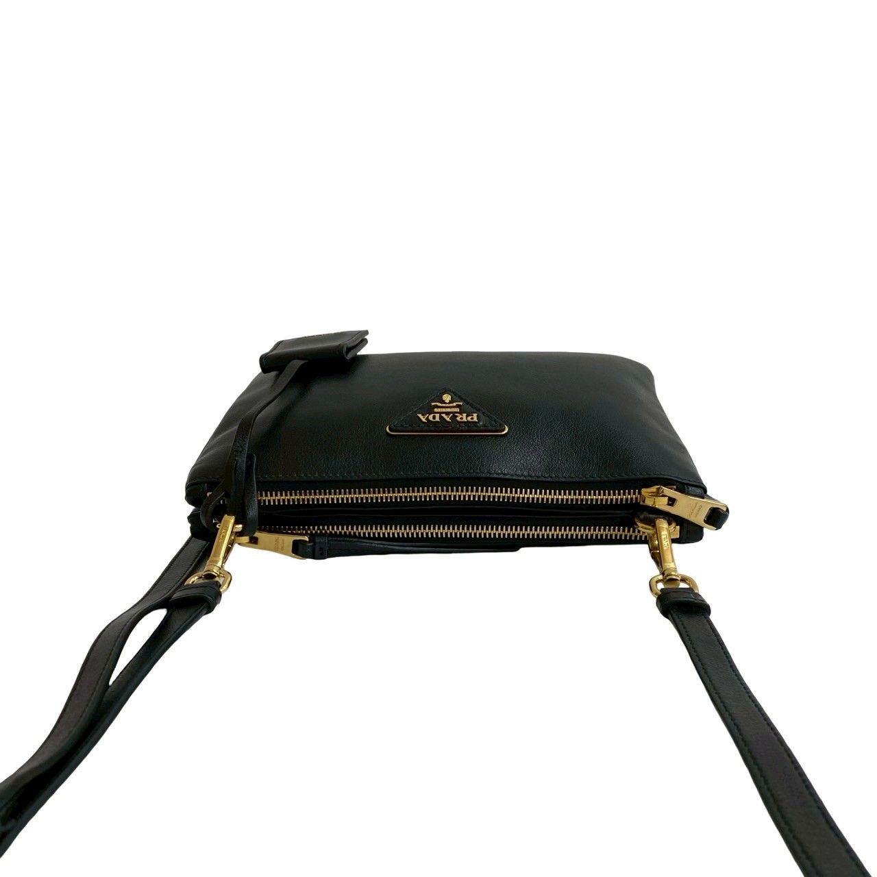 PRADA ショルダーバッグ ・ポシェット/ブラック 関税負担なし☆PRADA プラダ ハートMINIポーチバッグ (PRADA