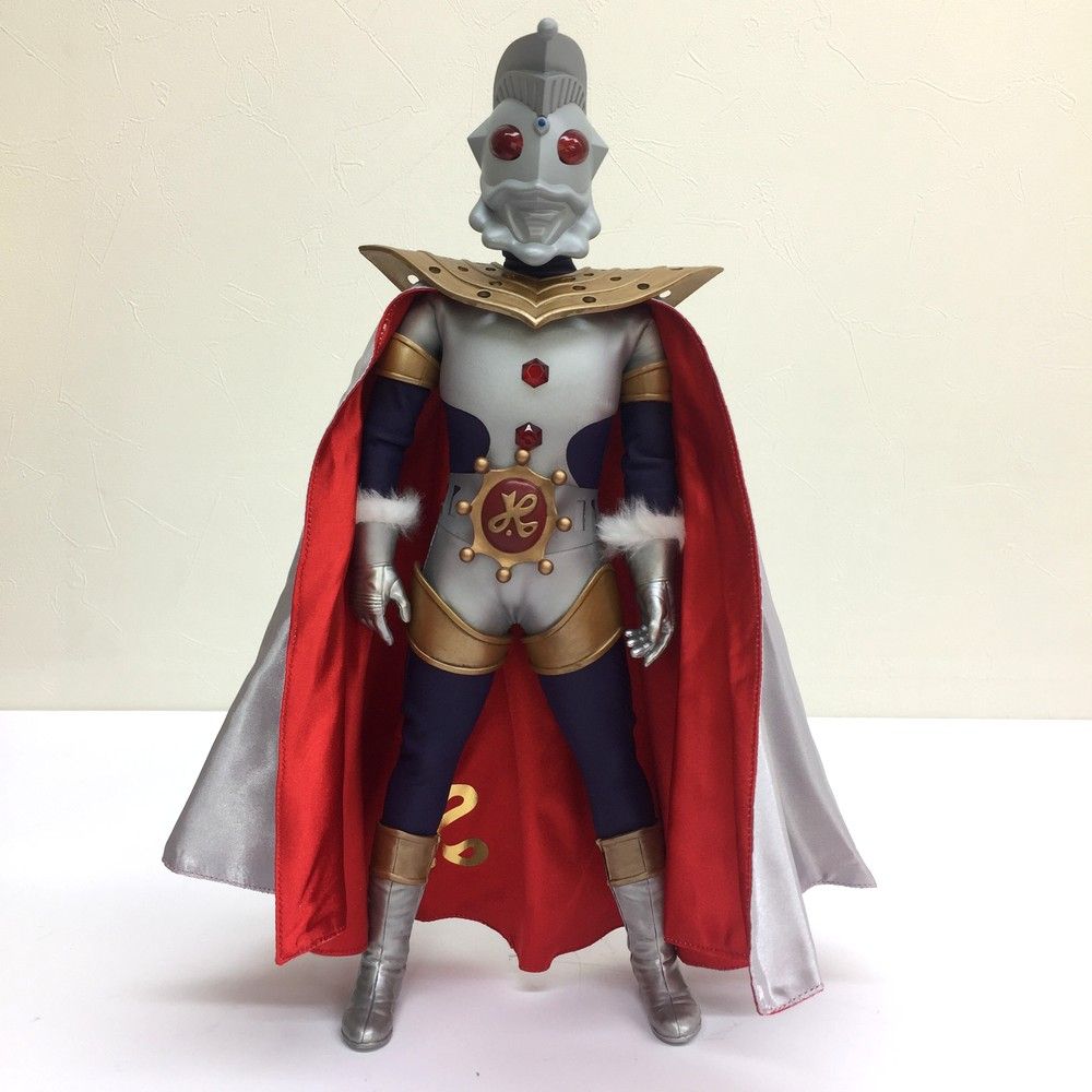 RAH ウルトラマンキング Amazon.co.jp: RAH リアルアクションヒーローズ ウルトラマン