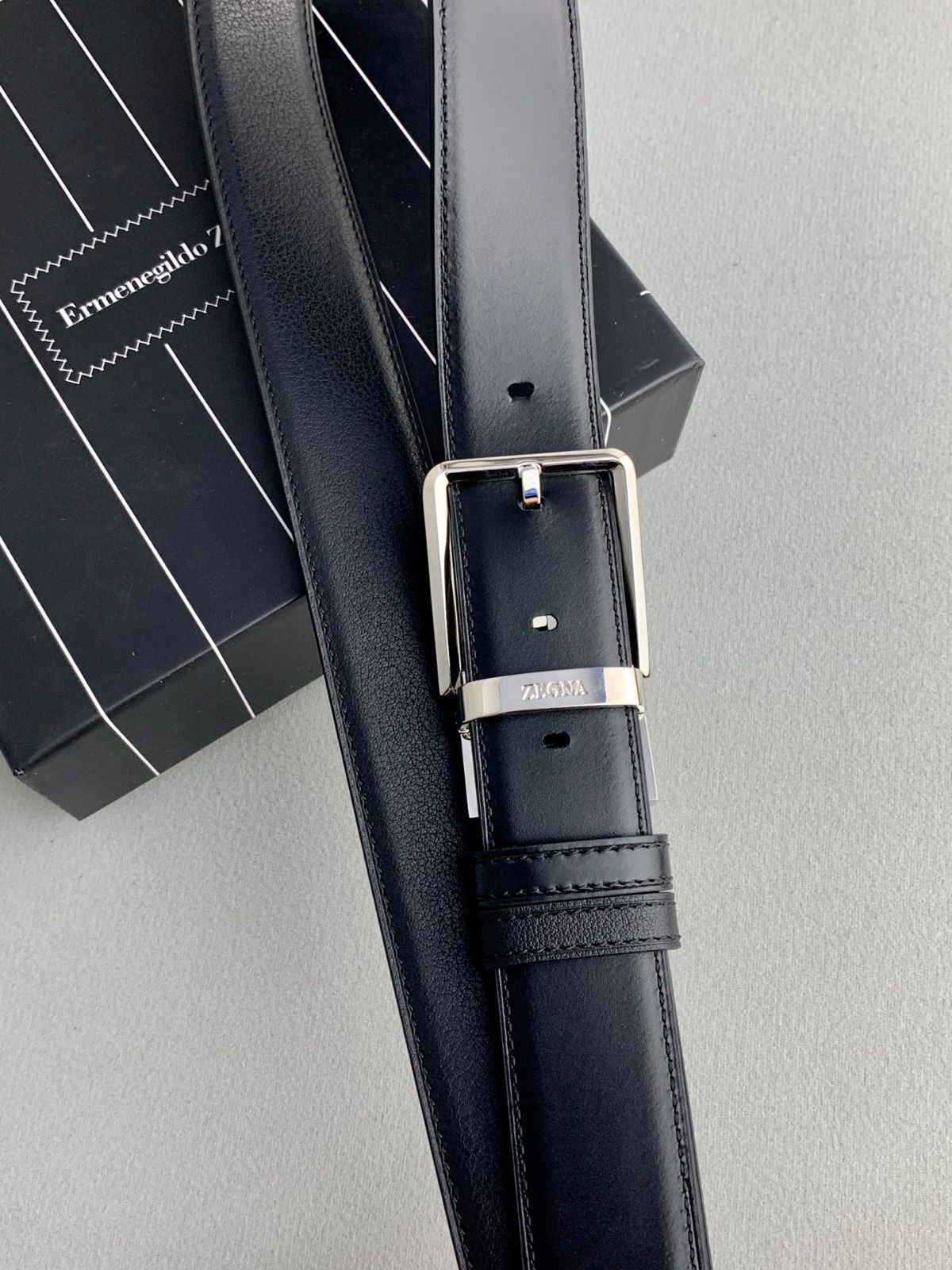 今日 Zegna 現代男性 レザーベルト-3