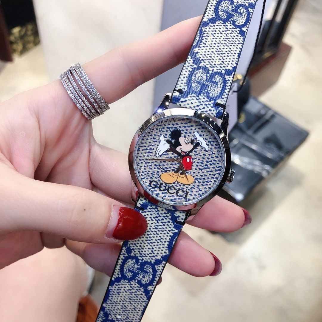 今日 Gucci 古? 2020×Disney 最新 版腕時計
