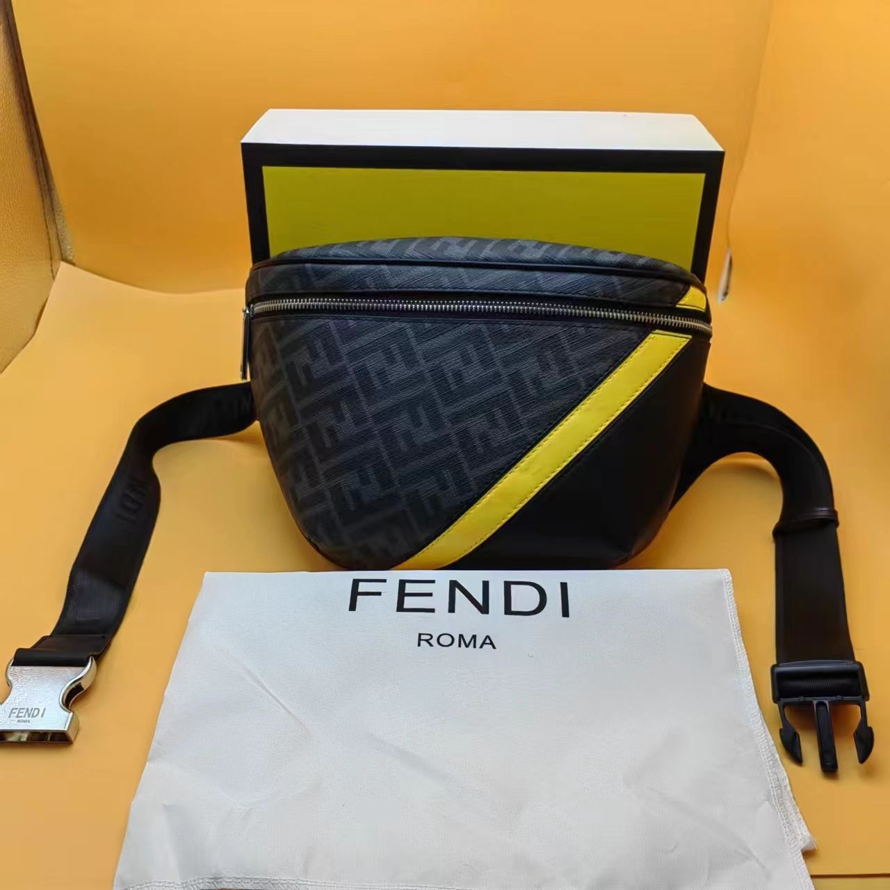 FENDI フェンディショルダーバッグ