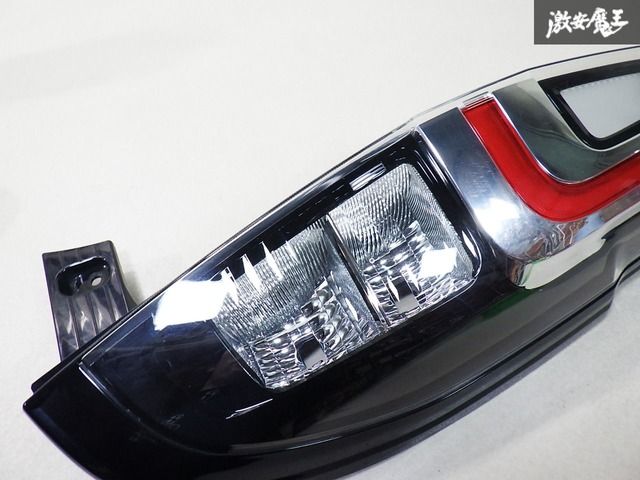 スズキ ソリオ MA37S 純正 テールランプ 右 ICHIKOH D260 良品 送料込 即決 ソリオ MA27S/37S 純正 左右 テールライト