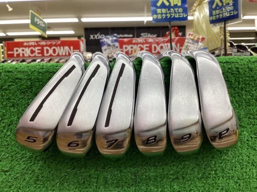 【即日発送】テーラーメイド エアロバーナー アイアン6本 純正シャフト R 即日発送】テーラーメイド エアロバーナー アイアン6本 純正シャフト R