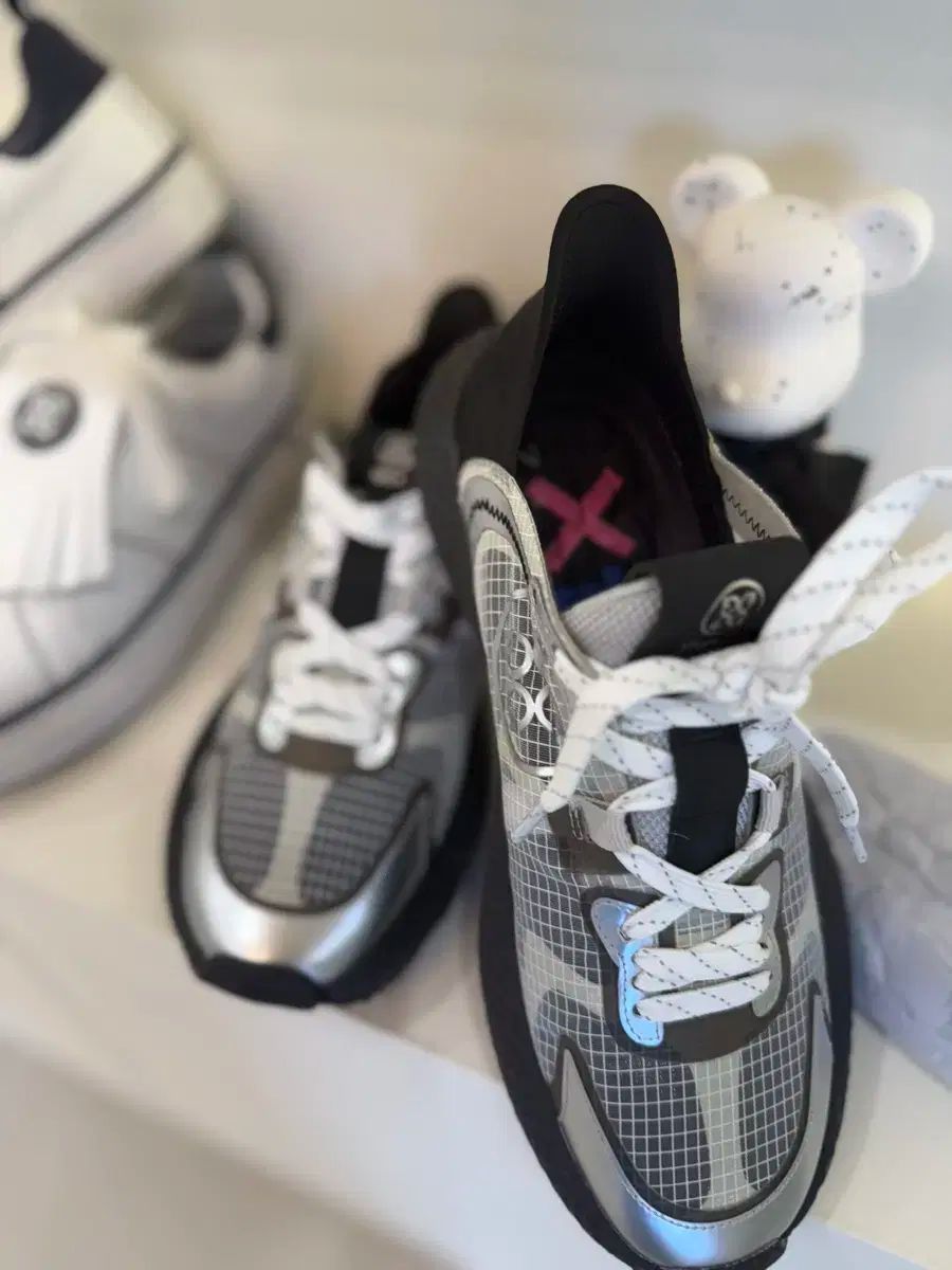 投資価値のある MG4X レディース スパイクレス ゴルフシューズ 上質な