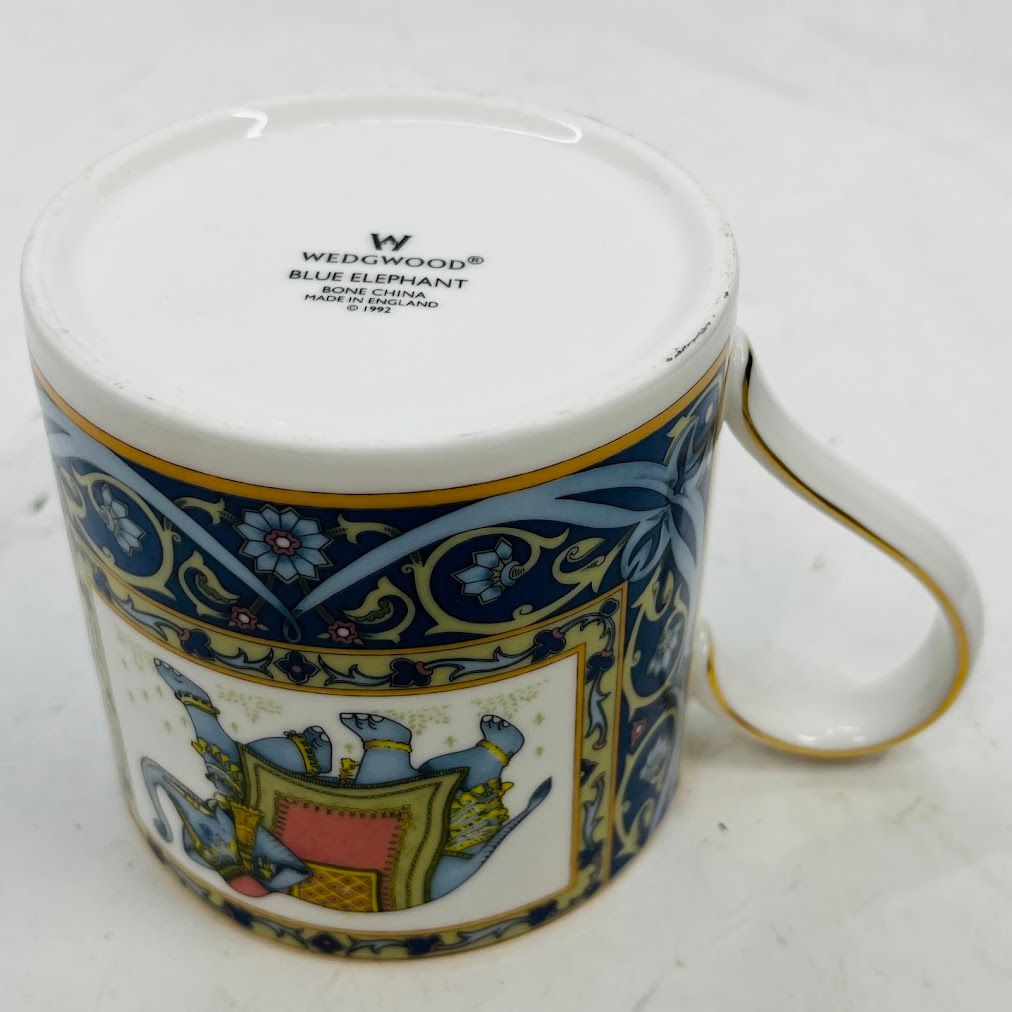 ブルーエレファント