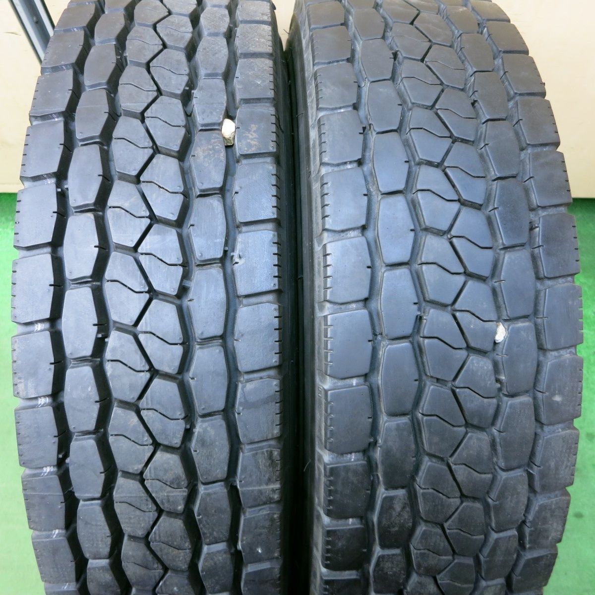 バリ溝225/8017.5 ミックスタイヤ バリ溝225/8017.5 ミックスタイヤ 送料無料] バリ溝！21年！ほぼ10分！2