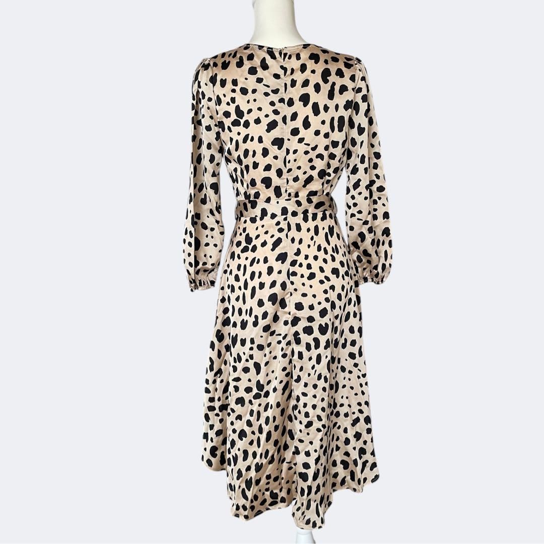 品QUIZチータゴールドベージュカシュクールワンピースML