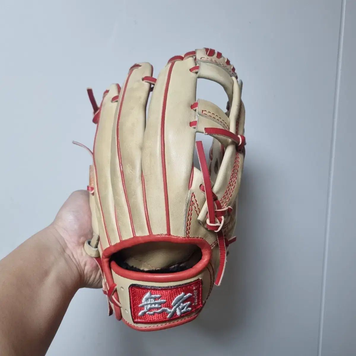 アシックス 大谷翔平選手モデルのグラブが緊急入荷！！野球用品