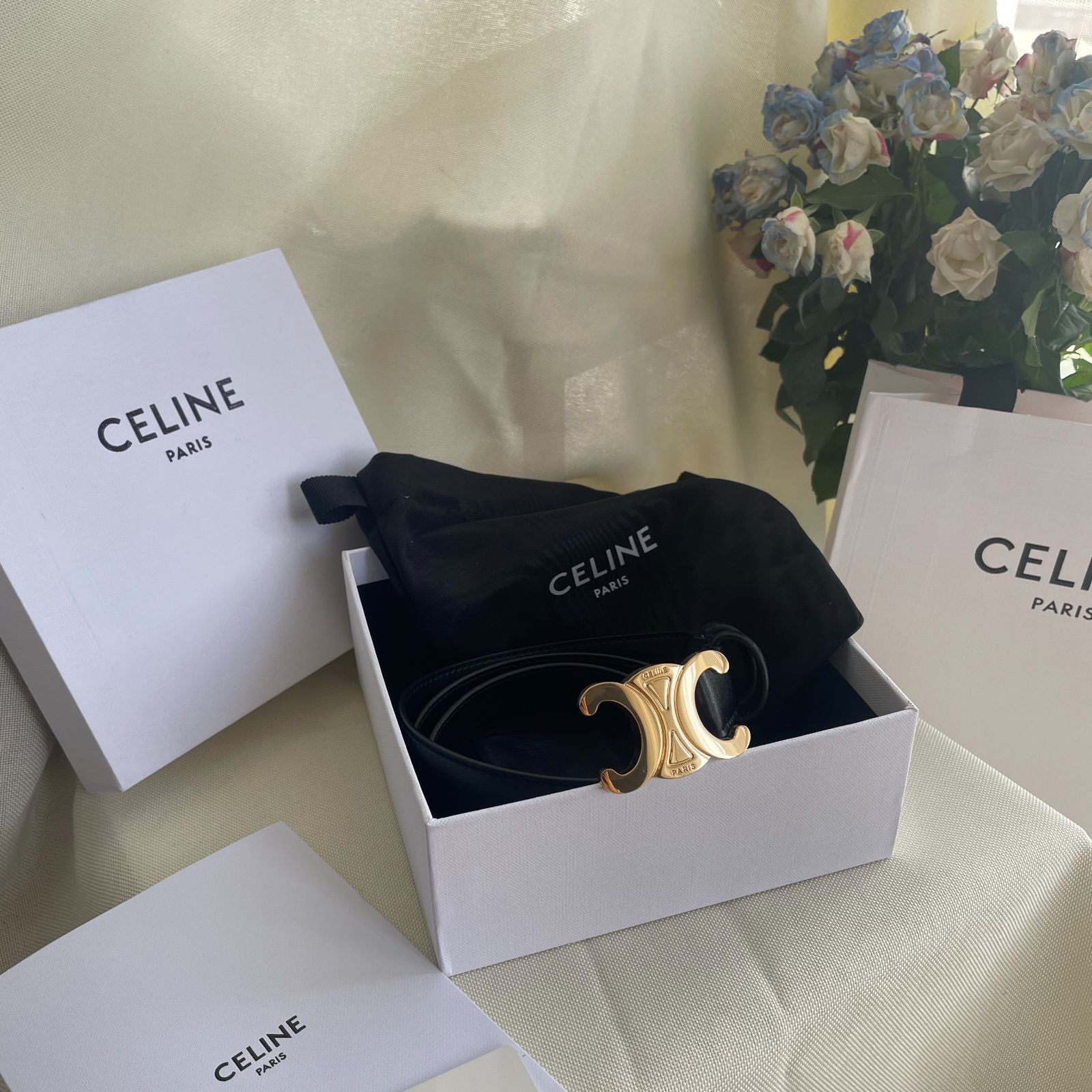 ⭐️  CELINE  ミディアム トリオンフ ベルト セリーヌ ⭐️