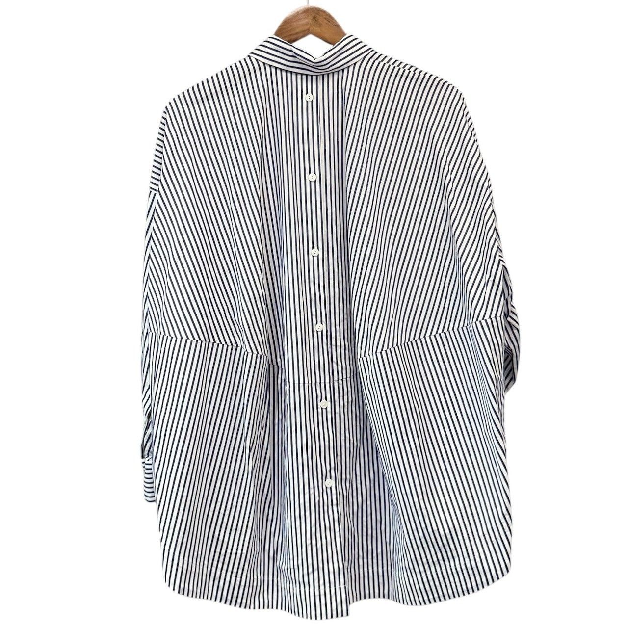 エンフォルド ENFOLD 25SS CIRCLE SHIRT． 長袖シャツ 300IS230-0591 ホワイト サイズ：8 ENFOLD エンフォルド 25SS CIRCLE SHIRT． 長袖シャツ 300IS230