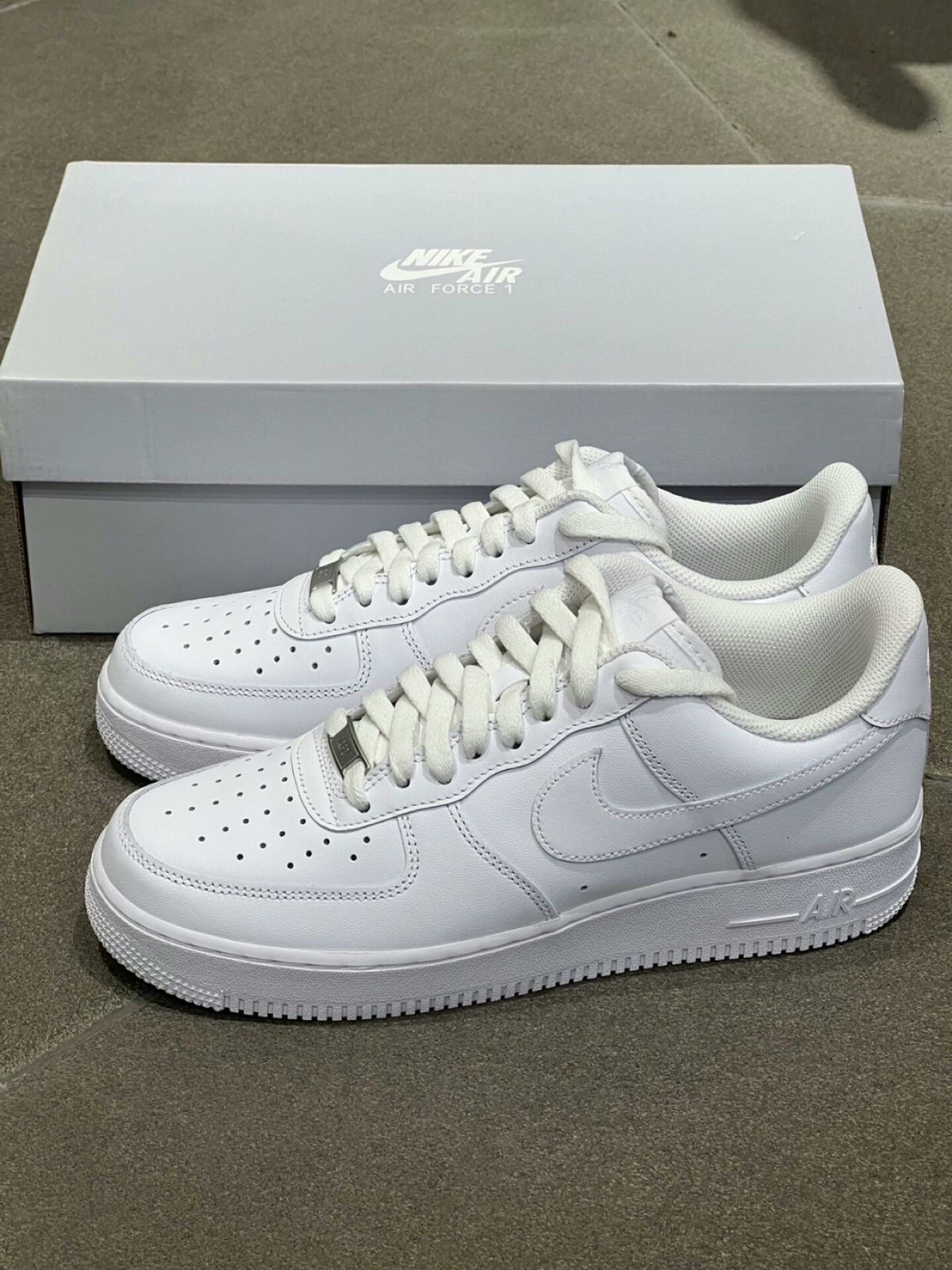 新品 NIKE Air Force 1 Low '07 White ナイキ エアフォース1 男女兼用 箱付