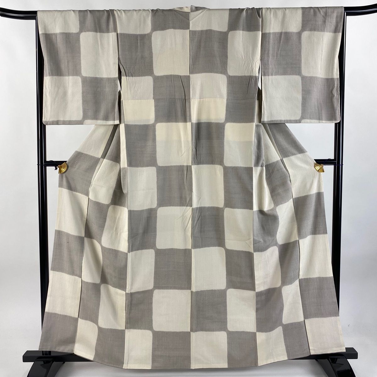 100％品質保証。 小紋 身丈161.5cm 裄丈67cm M 袷 紬地 市松 絞り クリーム 正絹