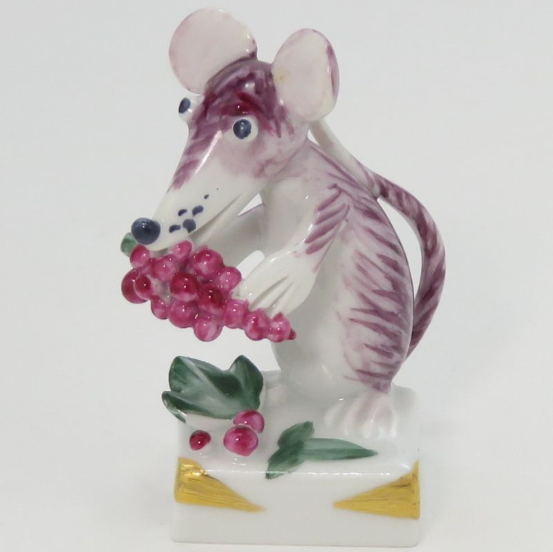 マイセン 置物□ネズミ ブドウ フィギュリン 4.5cm 干支シリーズ マイセン 置物□ネズミ ブドウ フィギュリン 4.5cm 干支シリーズ