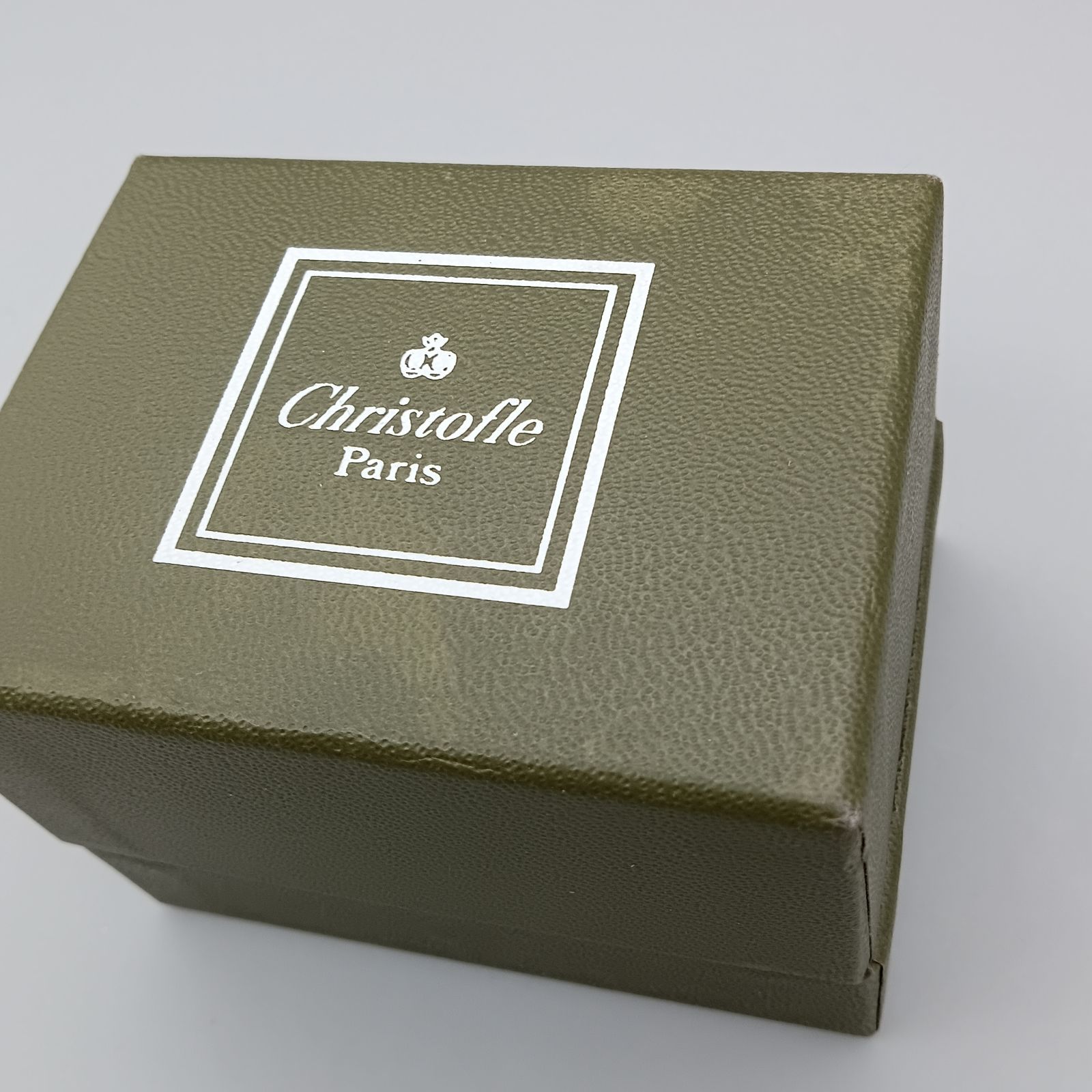 アウトドア クリストフル リュミエール スコティッシュテリア Christofle スコッティ