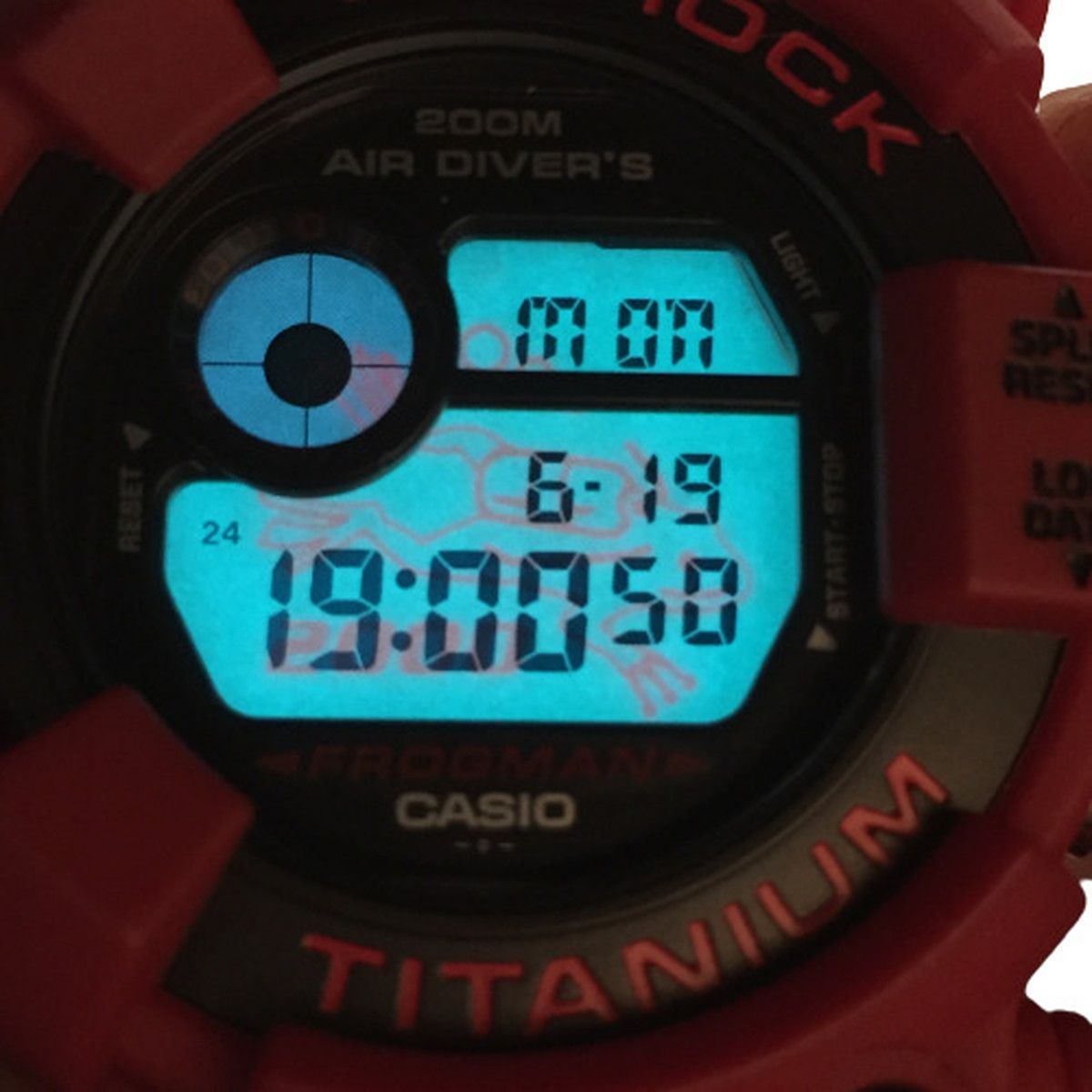 G-SHOCK CASIO DW-8200F-4JR フロッグマン 赤蛙 西暦2000年 - メルカリ