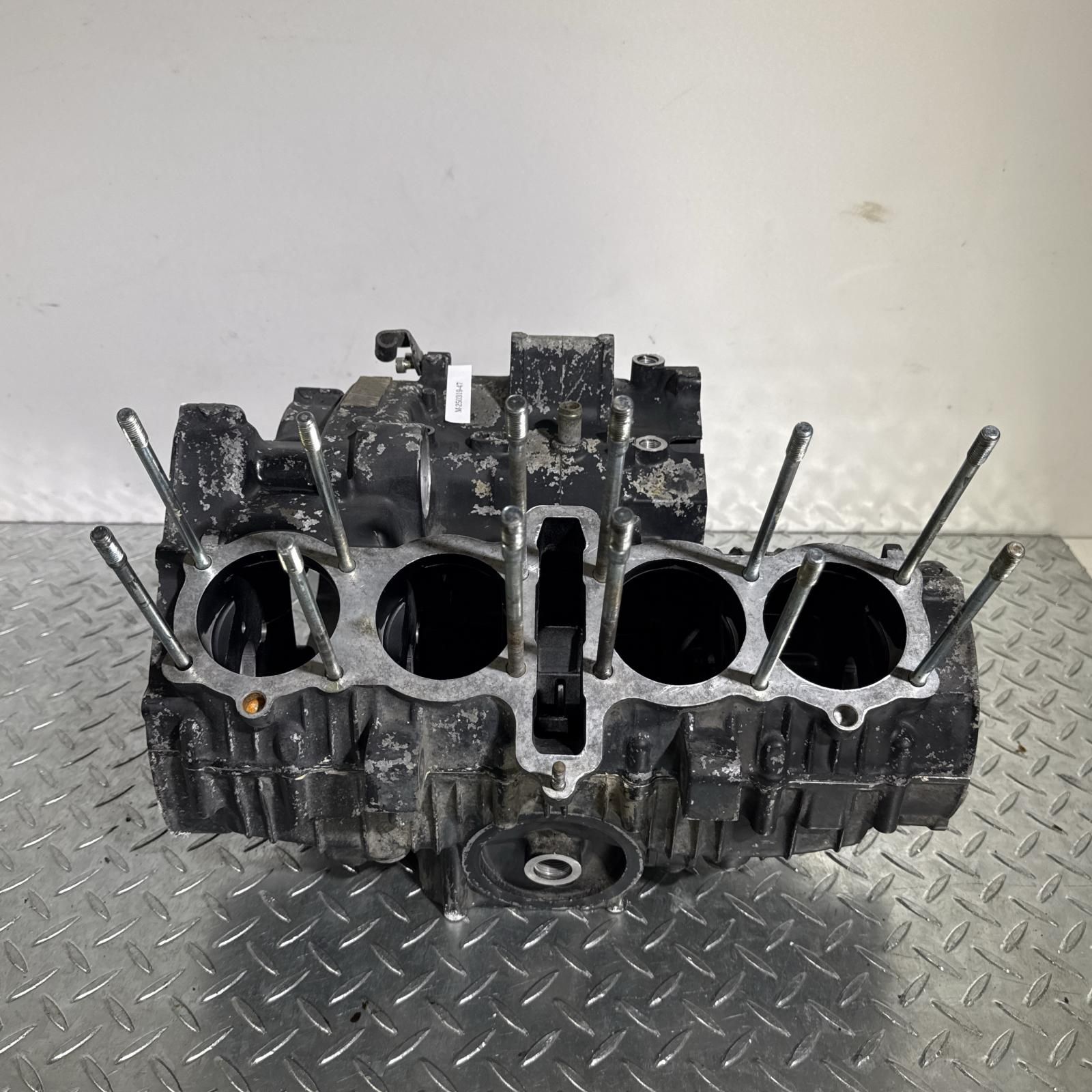 HONDA CBX400F クランクケース 下側 ホンダ HONDA CBX400F クランク