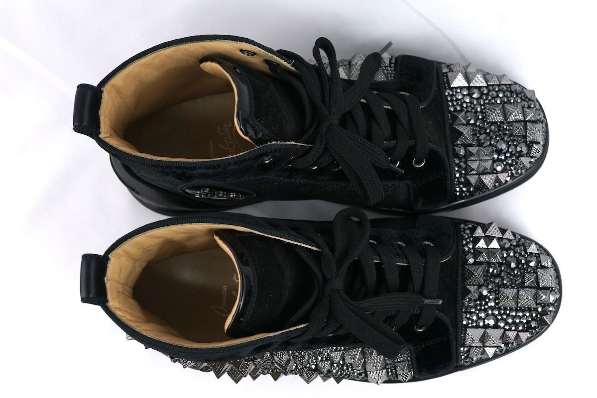 クリスチャンルブタン　スタッズ付きハイカットスニーカー Christian Louboutin - ルブタン スタッズ ハイカット