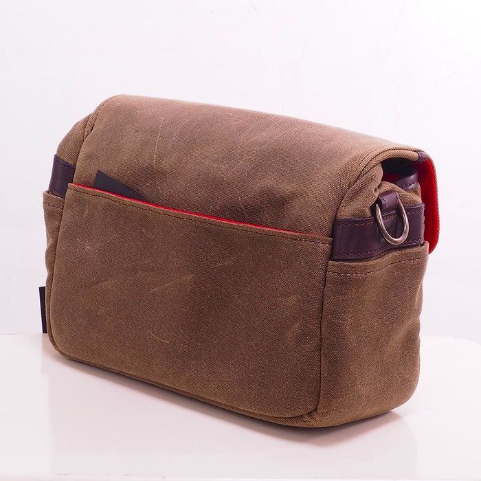 フィールドタン