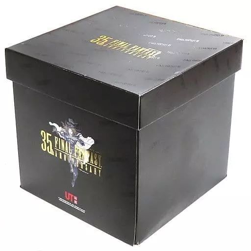 ユニクロ ファイナルファンタジー35周年 コンプリートBOX 【Mサイズ】