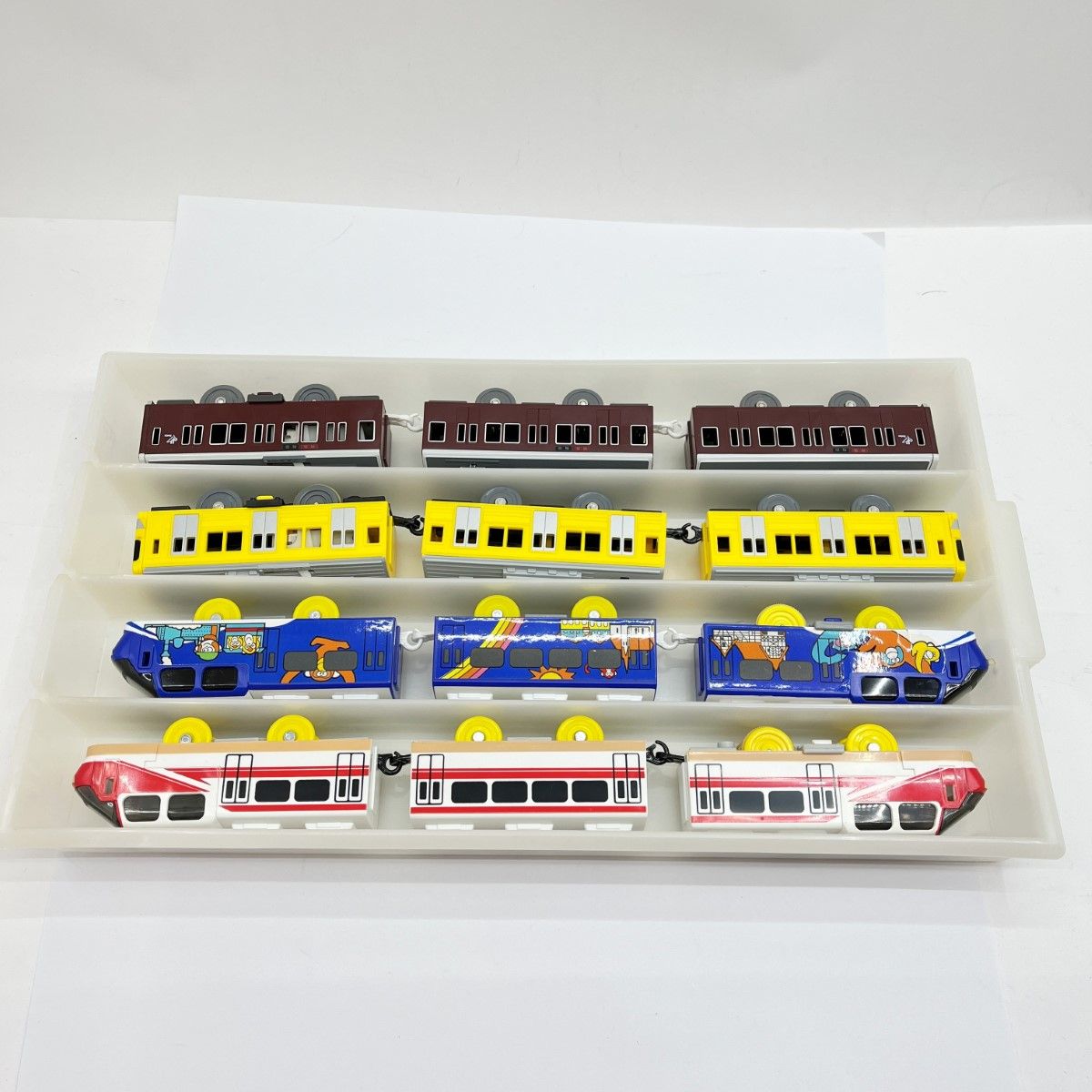 ◇◇TOMY プラレール トレインケース 阪急電鉄8000系 西武鉄道