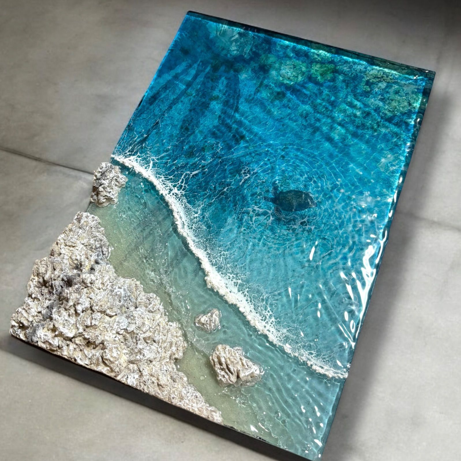 『沖縄の海を感じる』ウミガメが泳ぐ離島の海・オーシャンレジンアート／立体アート 9ea10c4080d3e2f83737e27dbc7f66