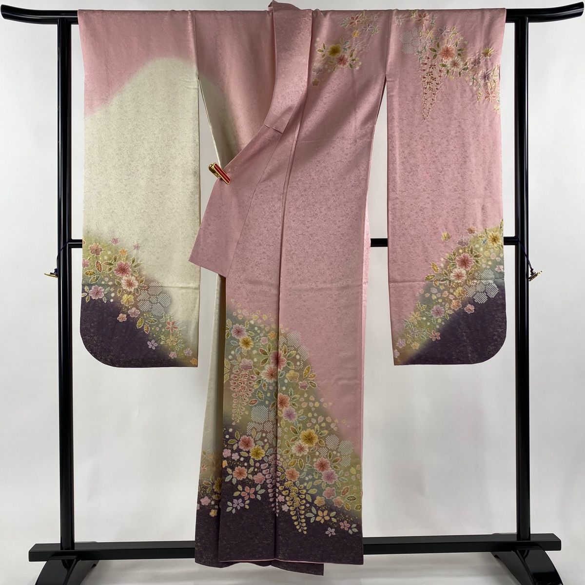 裄丈64cm