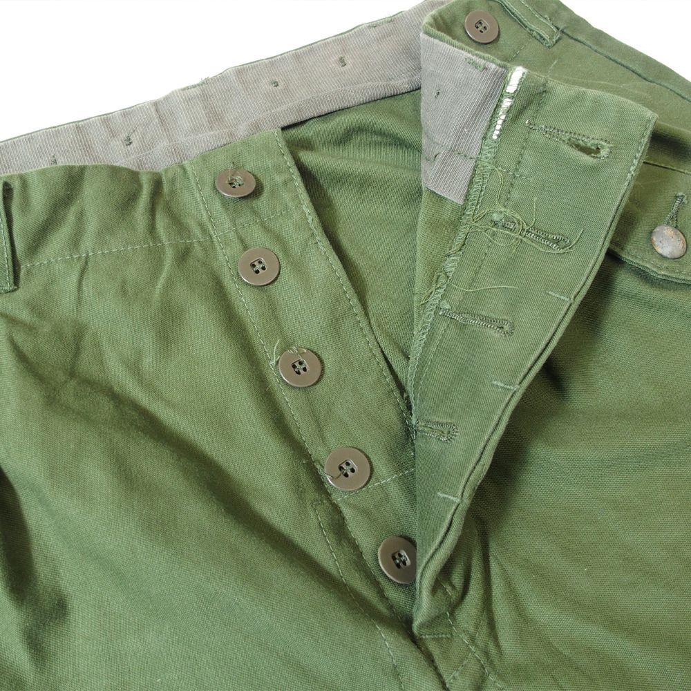 70’s スウェーデン軍 カーゴパンツ ベルト付き ユーロ ミリタリー C48 70's スウェーデン軍 カーゴパンツ ベルト付き ユーロ