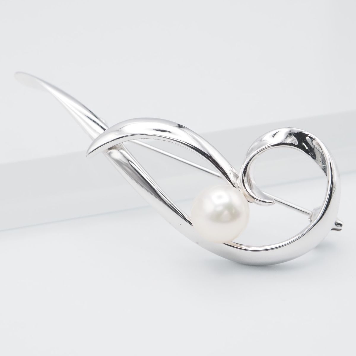 シルバー コサージュ