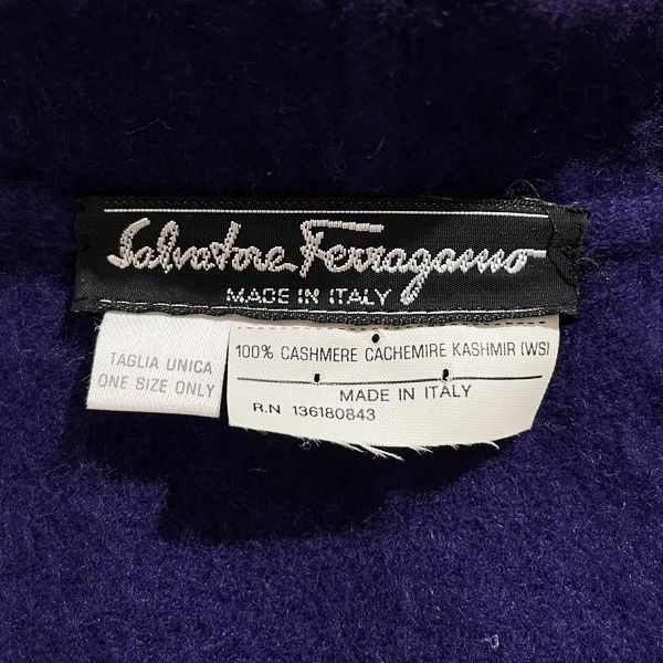 訳あり】Salvatore Ferragamo ポンチョ カシミヤ100％ ストール一体型