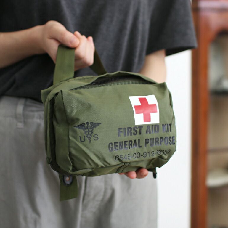 1点販売】米軍 デッドストック FIRST AID KIT GENERAL PURPOSE ポーチ