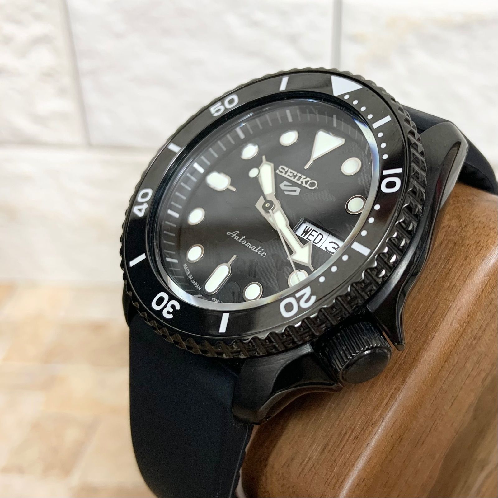 美品】SEIKO セイコー 5スポーツ SBSA175 堀米雄斗モデル 迷彩ブラック 
