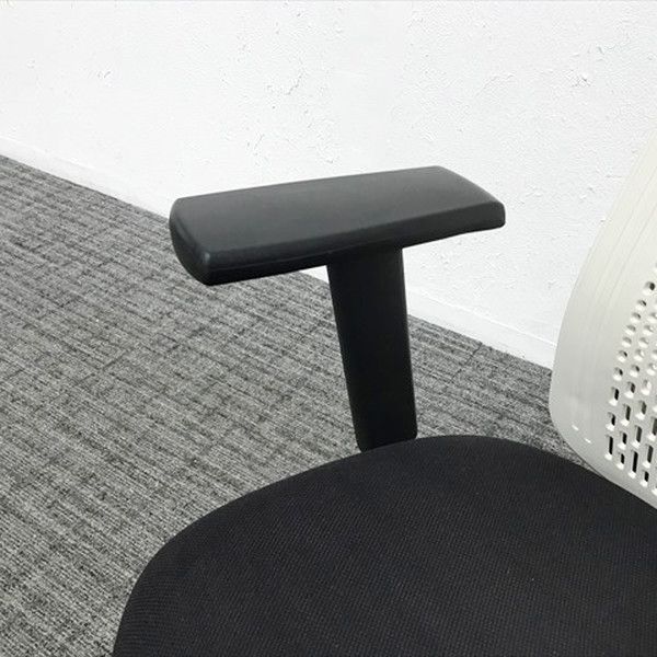 ホワイト ブラック